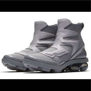 NIKE-Women Air Vapormax Light-Grey-Size 8-LIKE NEW